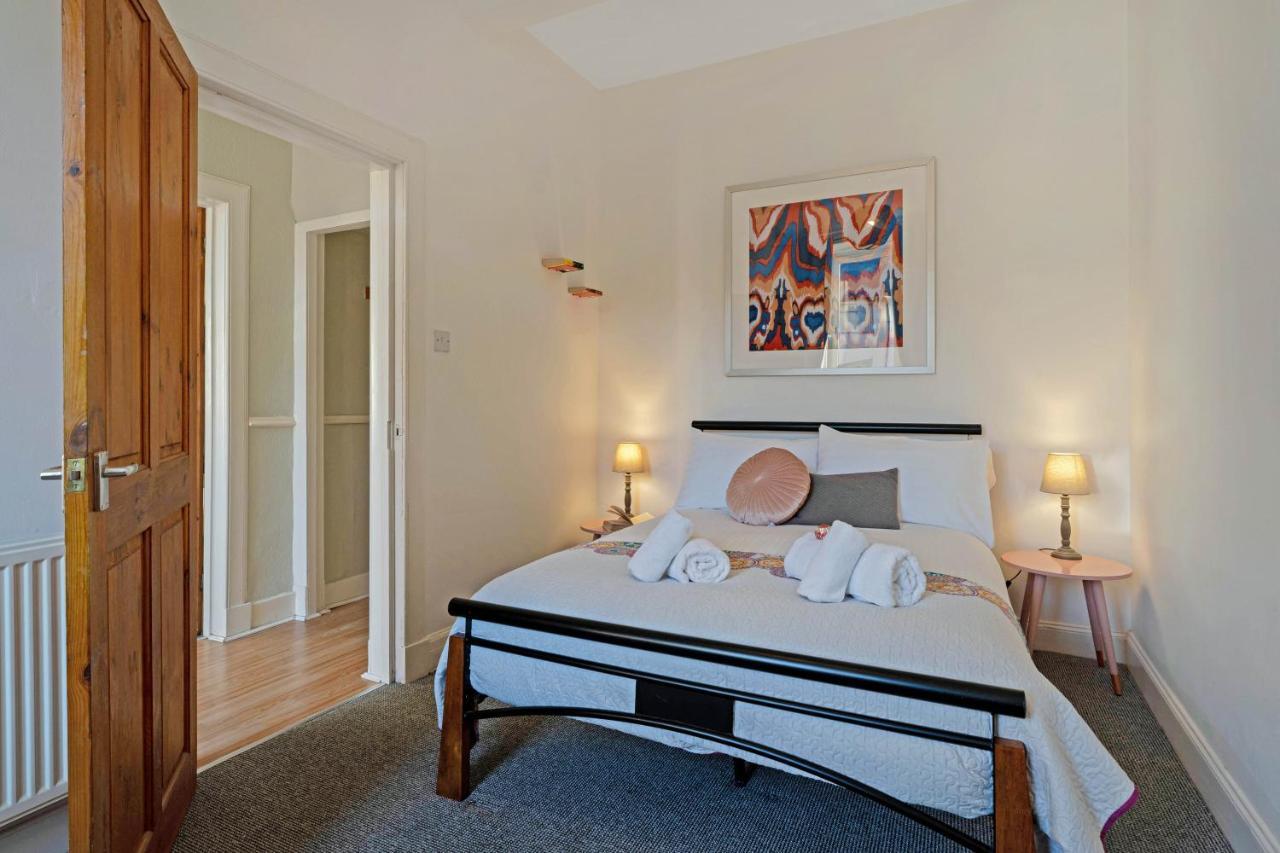 Cozy With Character Logie Green Central Main Door Flat Edinburgh Exterior photo